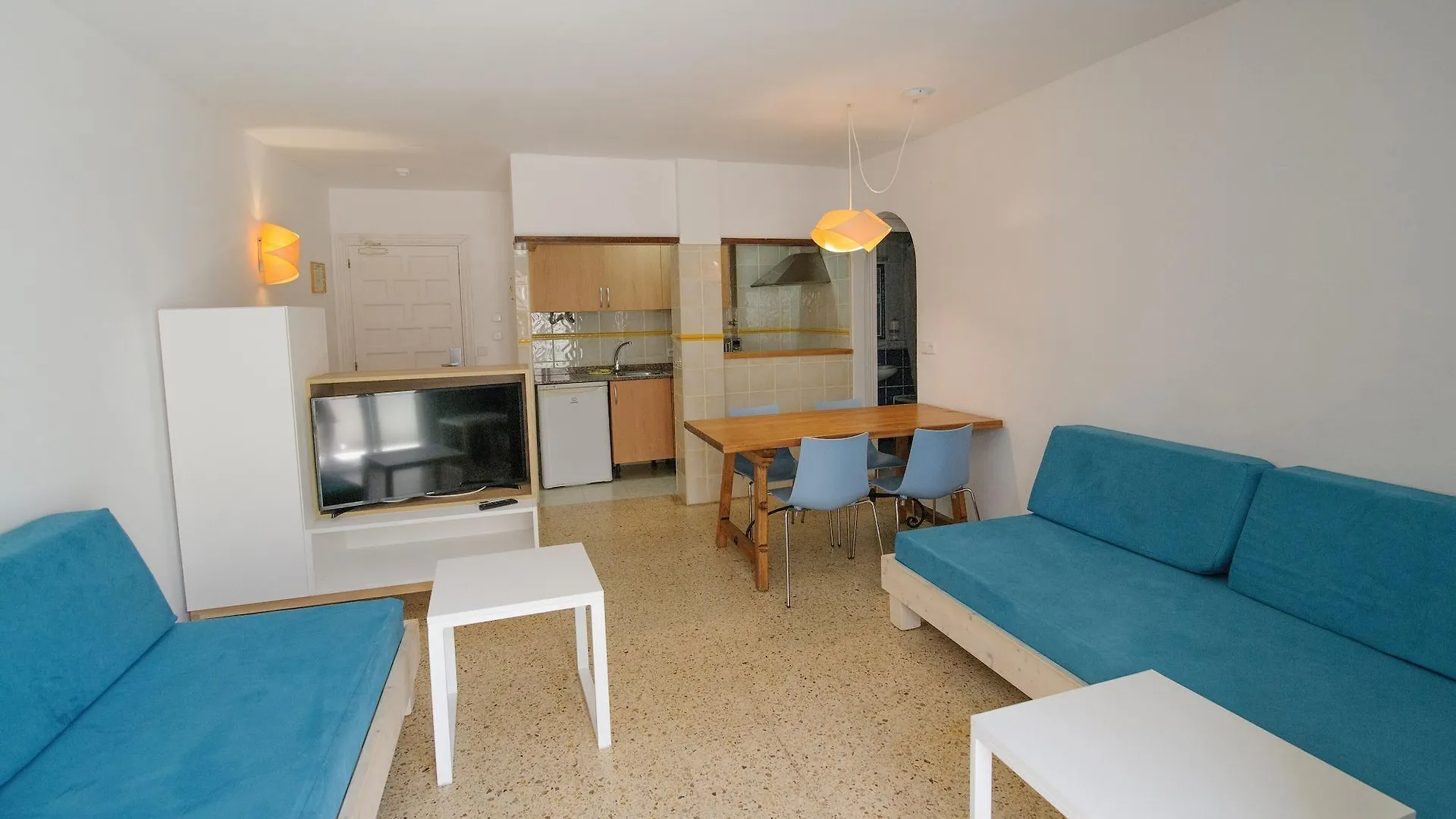 Aparthotel Boutique Poniente Playa Sant Antoni de Portmany