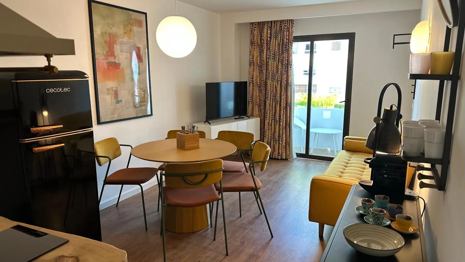 Aparthotel Boutique Poniente Playa Σαν Αντόνιο