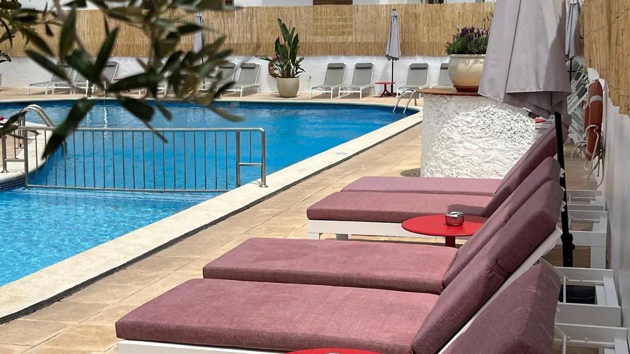 Apartamentos Poniente Playa San Antonio Abad