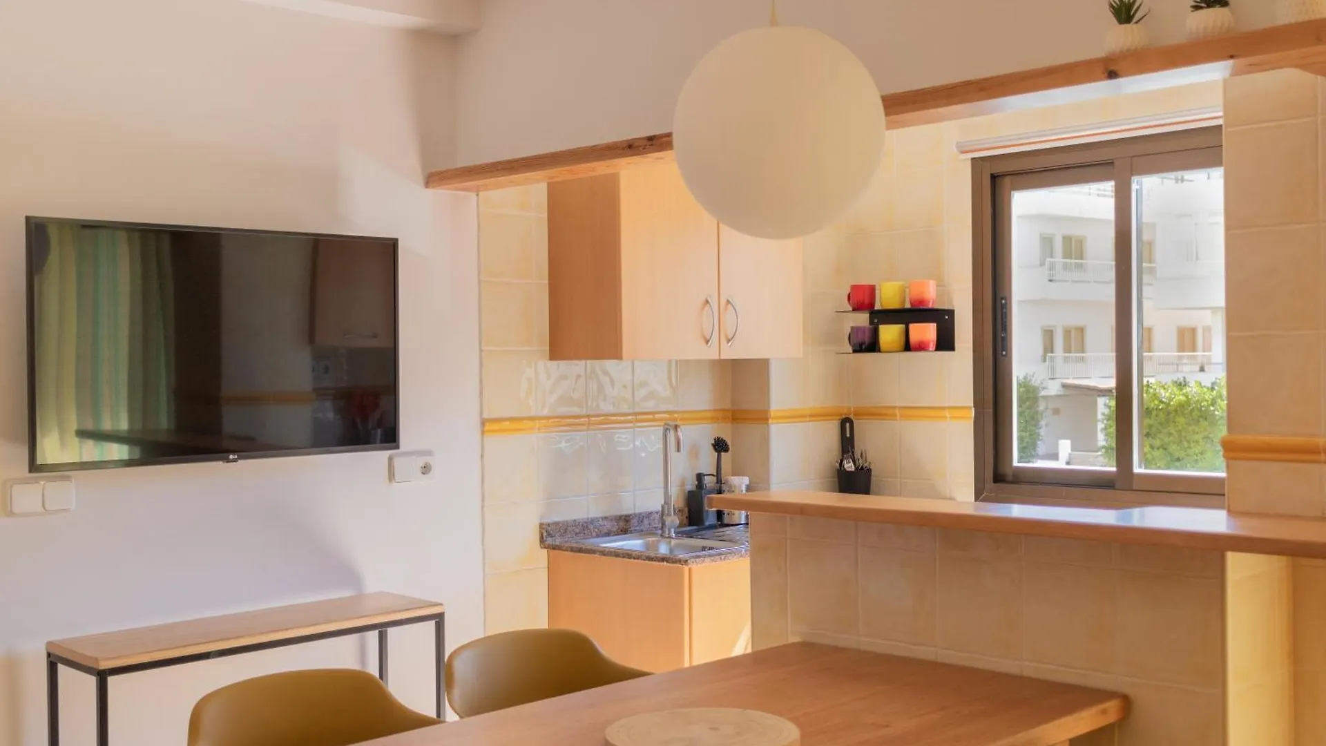 Aparthotel Boutique Poniente Playa Σαν Αντόνιο 2*,  Ισπανία