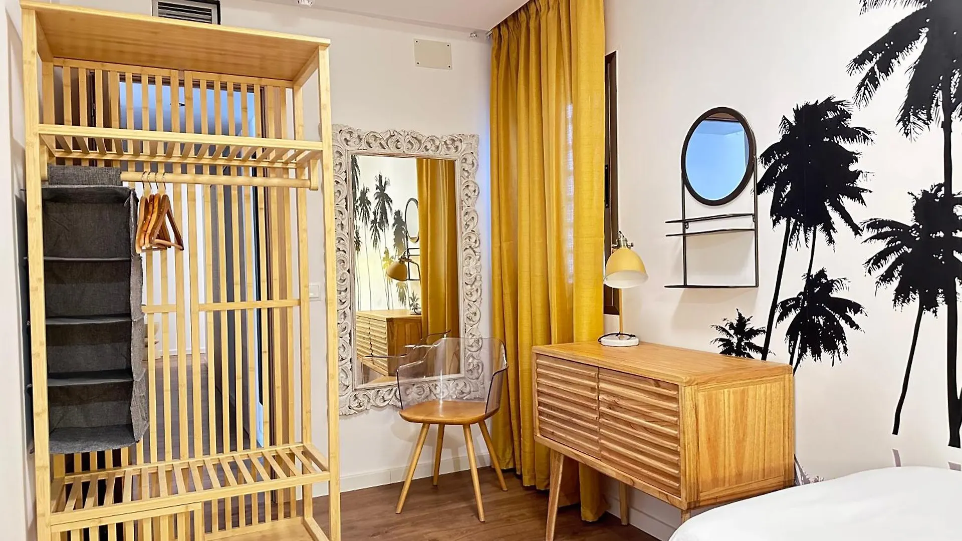 Aparthotel Boutique Poniente Playa Σαν Αντόνιο 2*,